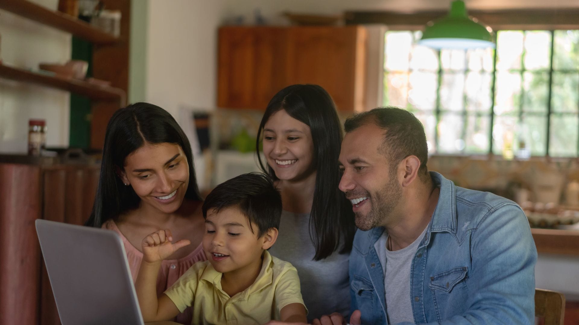 Family shopping at Amazon Autos