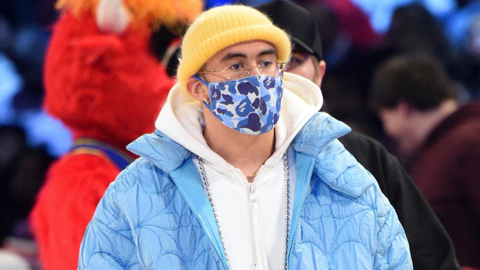 Fans encourage Bad Bunny to quarantine after he celebrates his birthday in the club