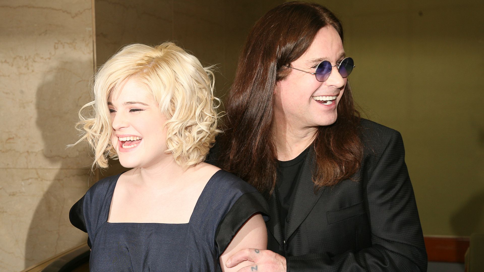 Kelly Osbourne honors late dad Ozzy with touching detail during surprise runway appearance