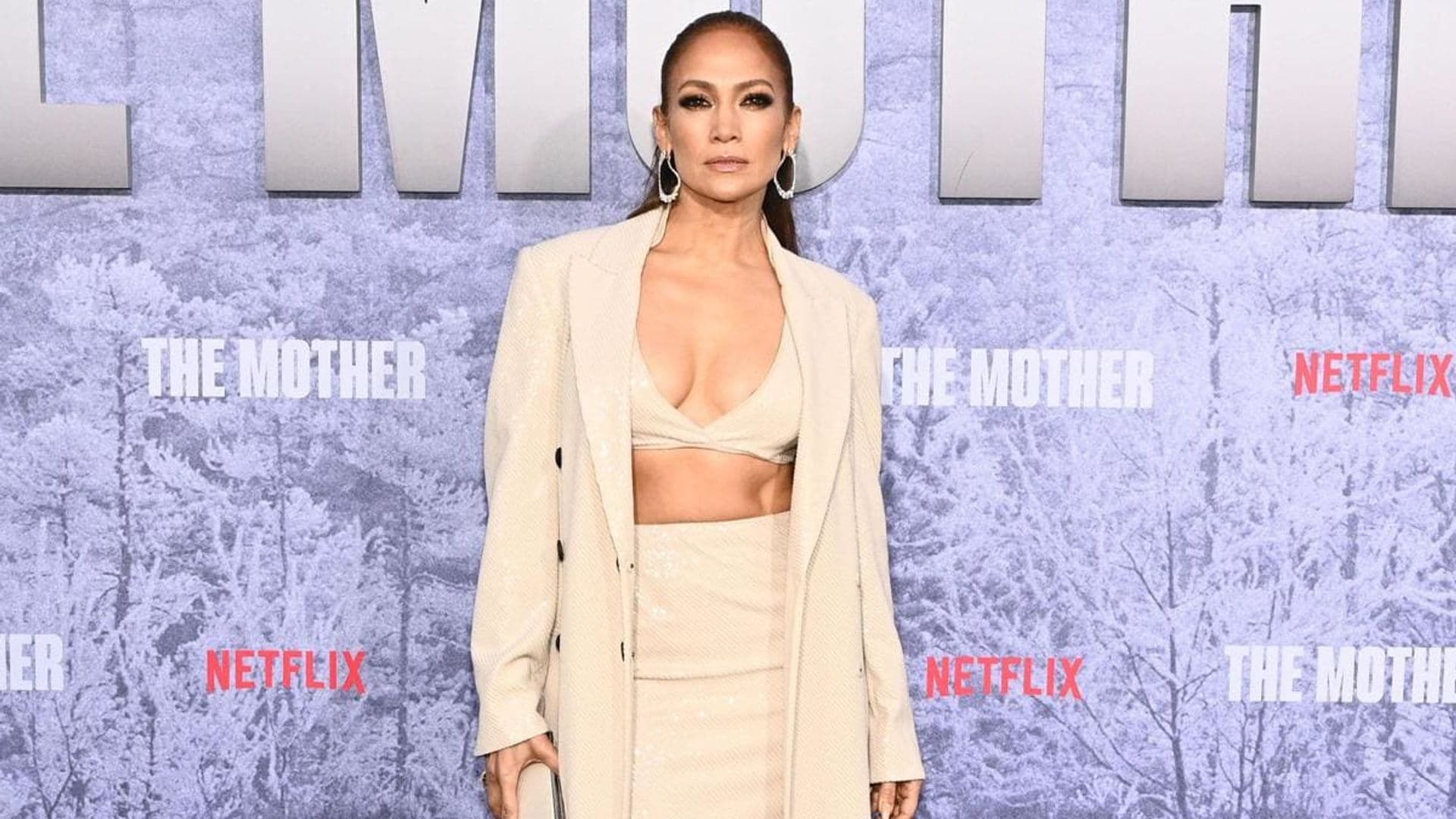 Jennifer Lopez shares stunning bikini pics in her August update