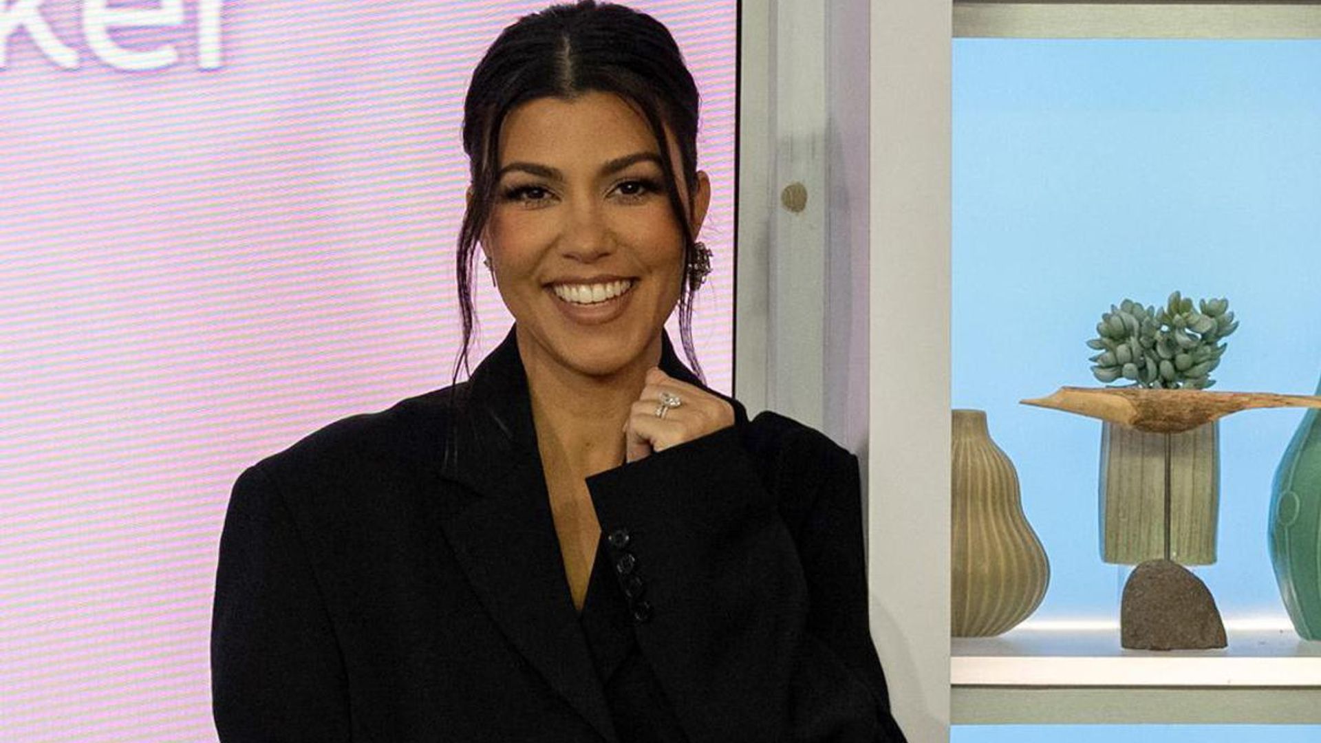 Kourtney Kardashian responds after food in the bathroom backlash