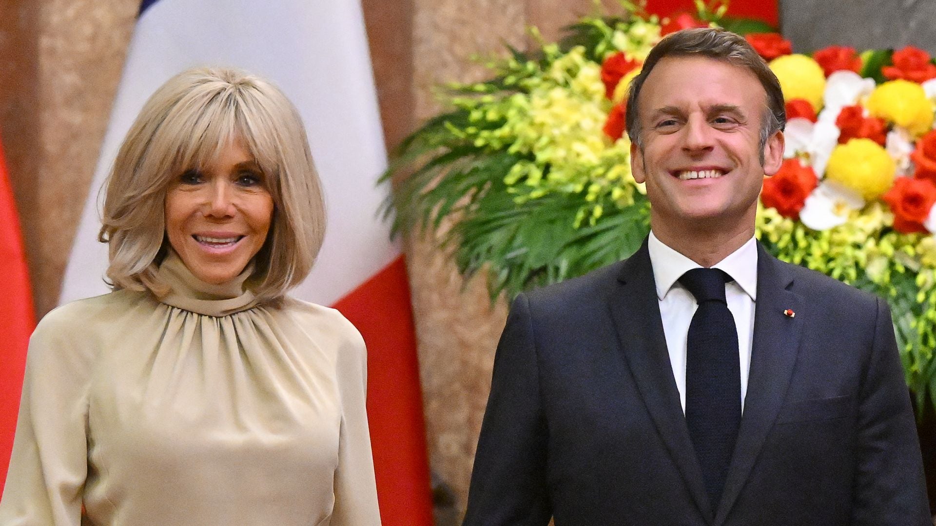 President Emmanuel Macron and his wife have another awkward public moment