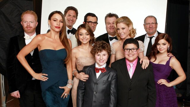 Sofia Vergara and Modern Family cast
