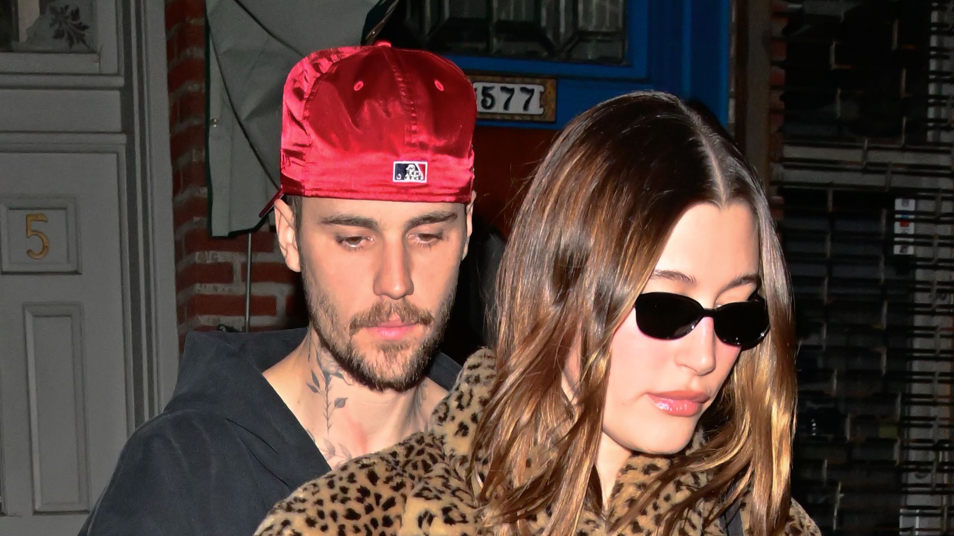 Justin Bieber comes to Hailey's defense amid the haters