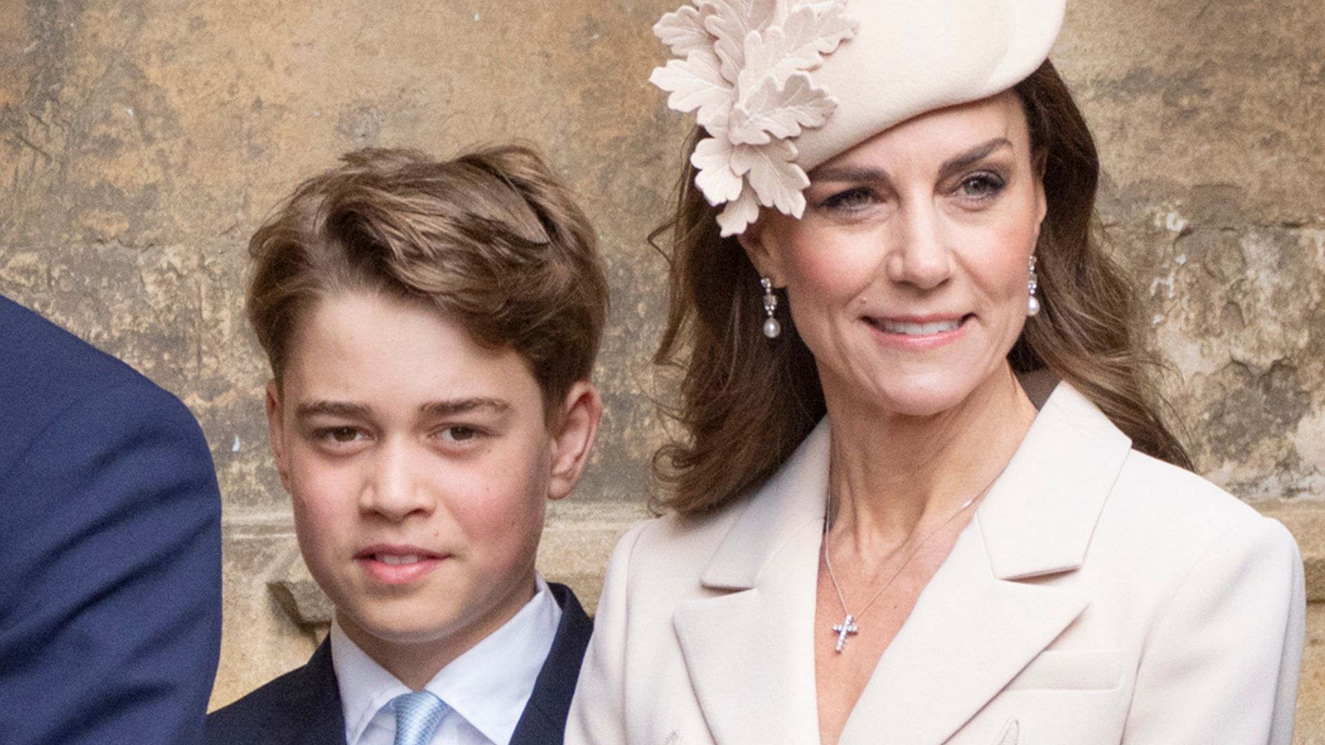 https://www.hola.com/us/horizon/landscape/3fc8b3548ccb-windsor-england-catherine-princess-of-wales-and-prince-george-of-wales-attend-th.jpg?im=Resize=(1200)
