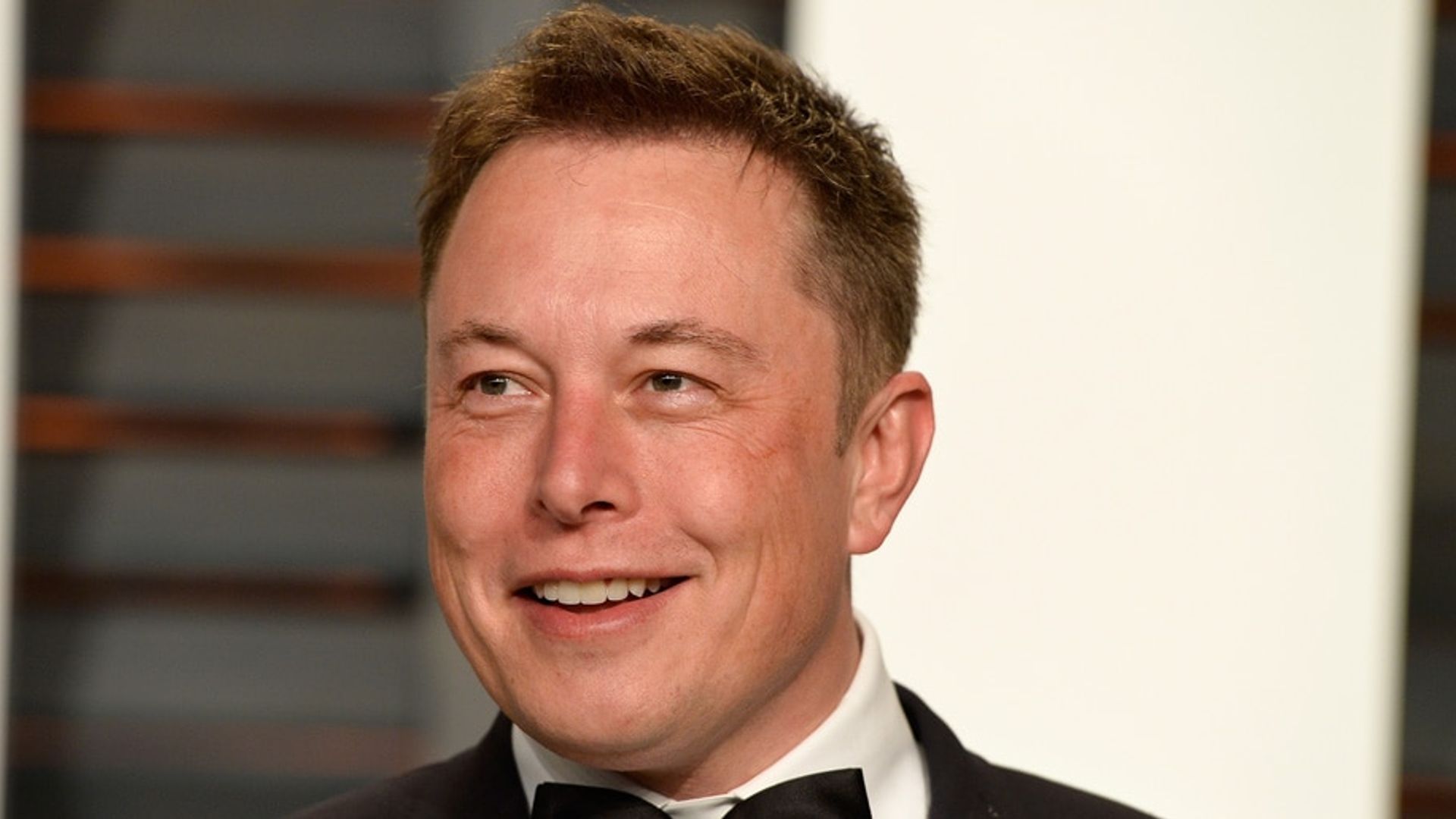 Elon Musk's new project aims to connect the human brain to the internet