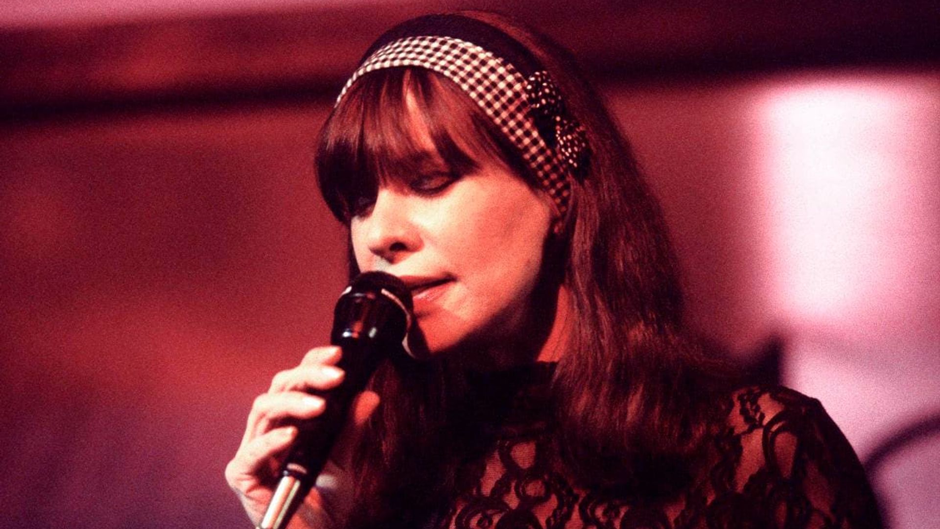 ‘The Girl From Ipanema’ singer, Astrud Gilberto, passed away at 83