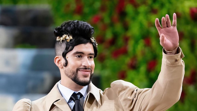 The 2022 Met Gala Celebrating "In America: An Anthology of Fashion" - Street Sightings
