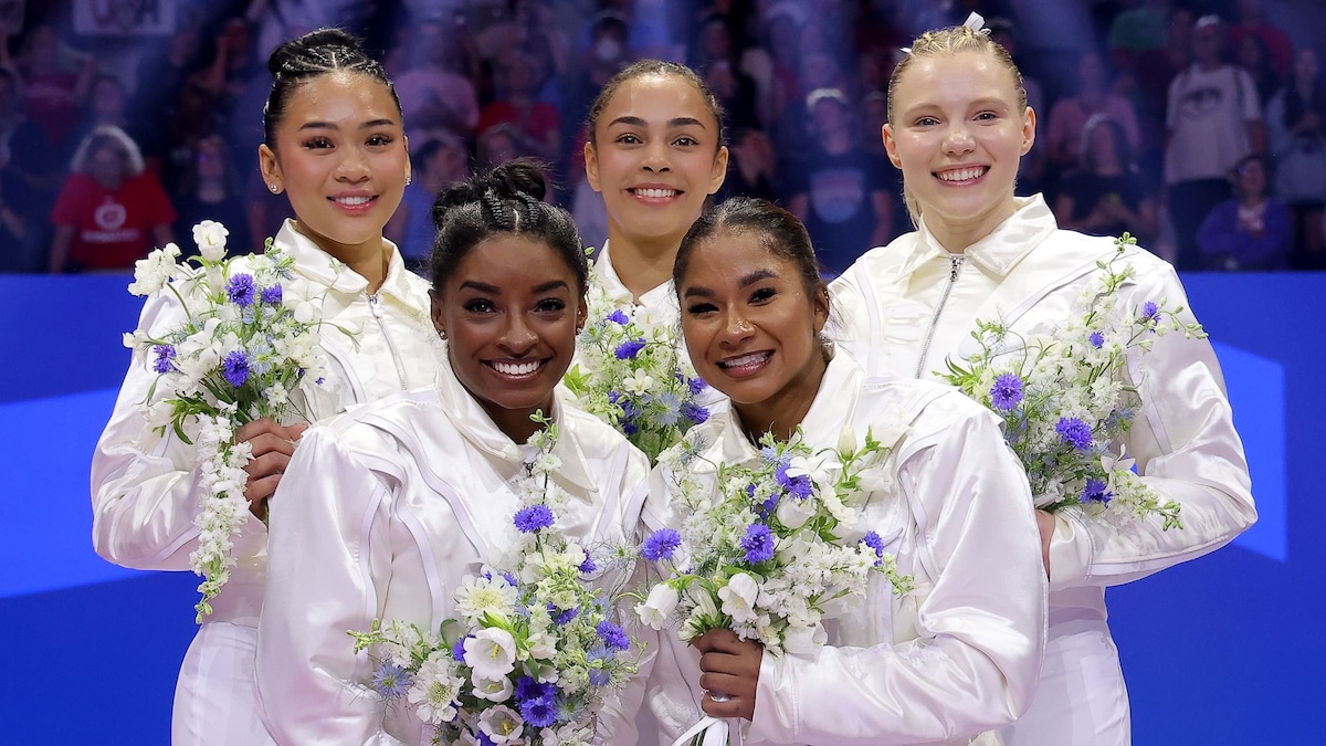 U.S. women’s gymnastics team win the gold medal during the 2024 Olympics(02)