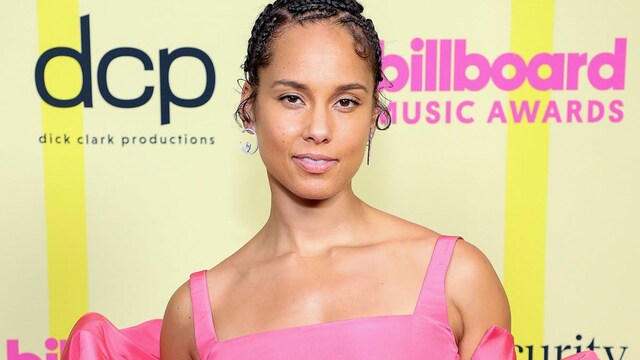 2021 Billboard Music Awards - Backstage