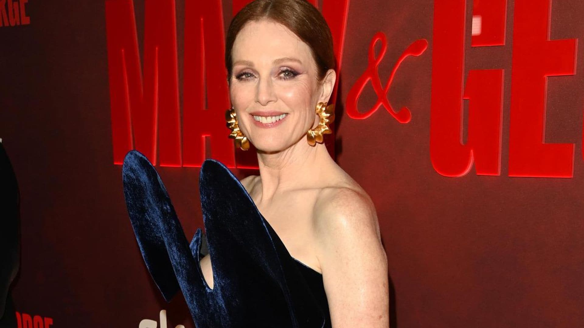 Julianne Moore proves she is learning Spanish while working in Spain ahead of Pedro Almodóvar’s new film