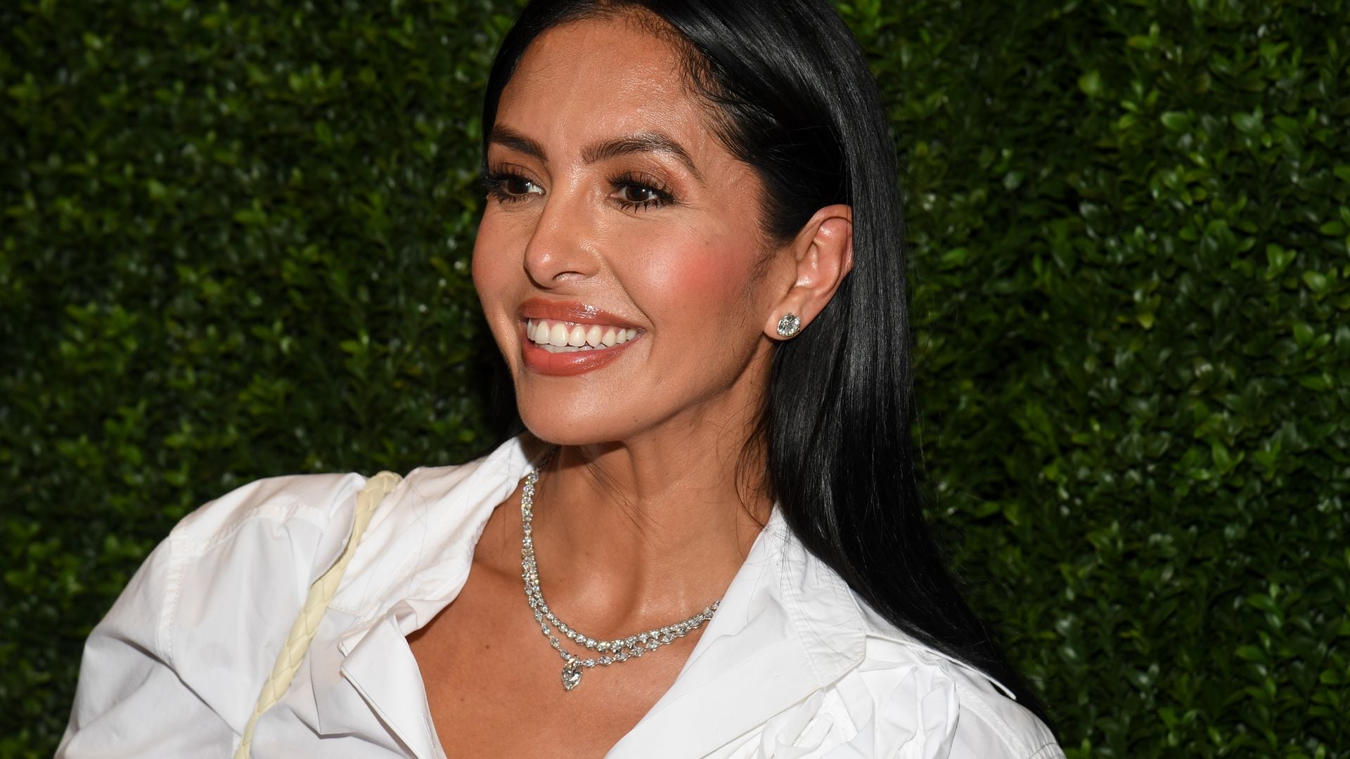 Vanessa Bryant’s daughters shine at US Open with matching outfits and endearing expressions [See Photos]