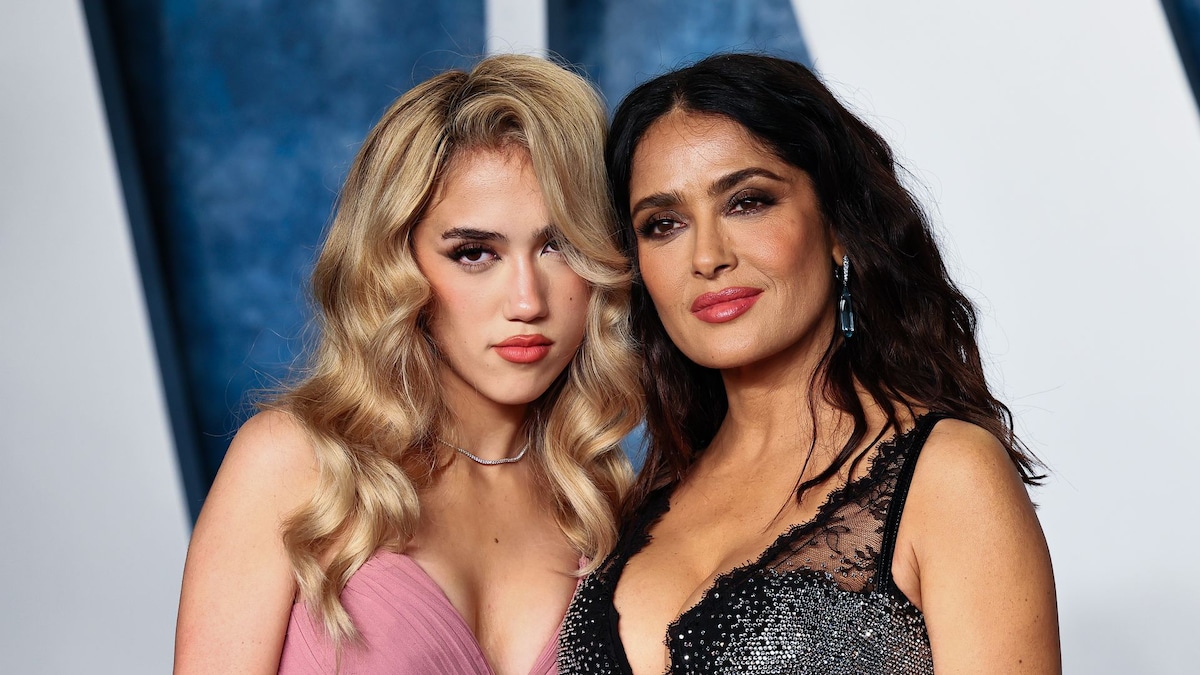 Salma Hayek and daughter Valentina Paloma rock out with Oasis at the Rose Bowl