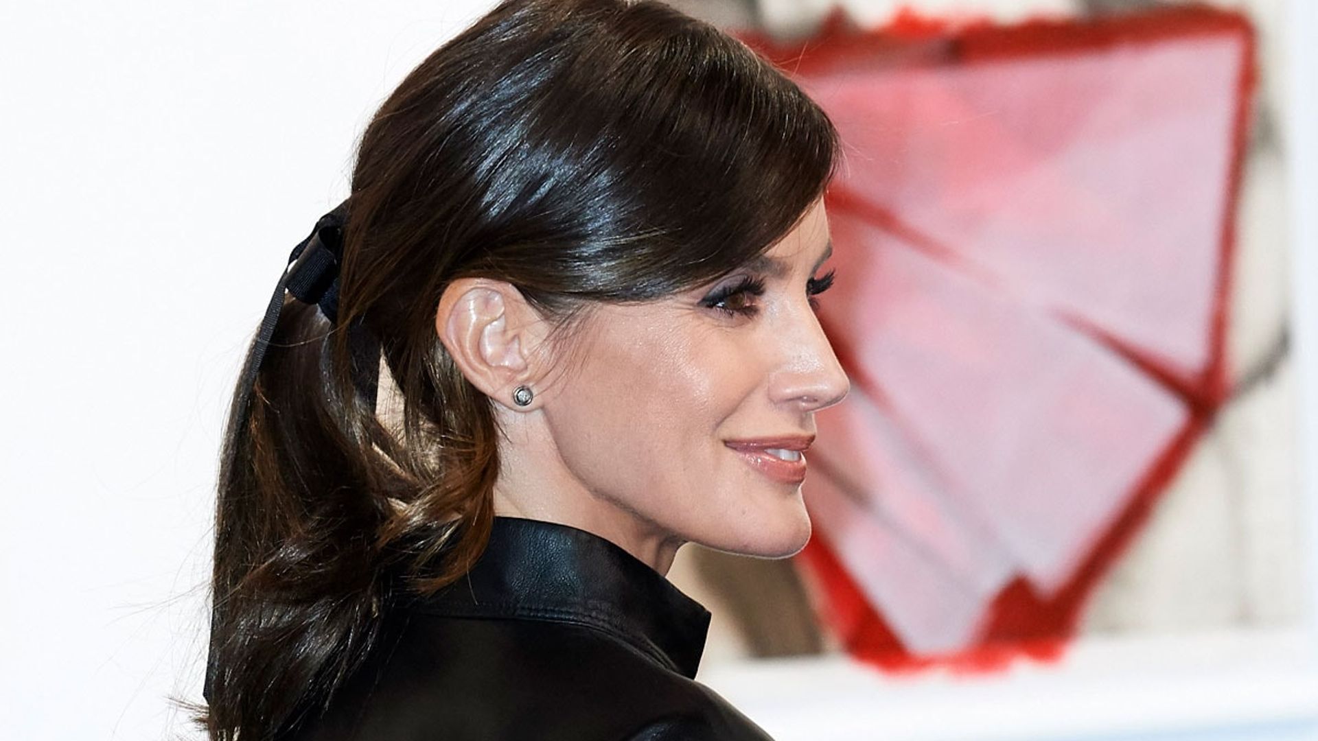 You won’t believe which cool-girl shop Queen Letizia’s edgy kimono dress is from