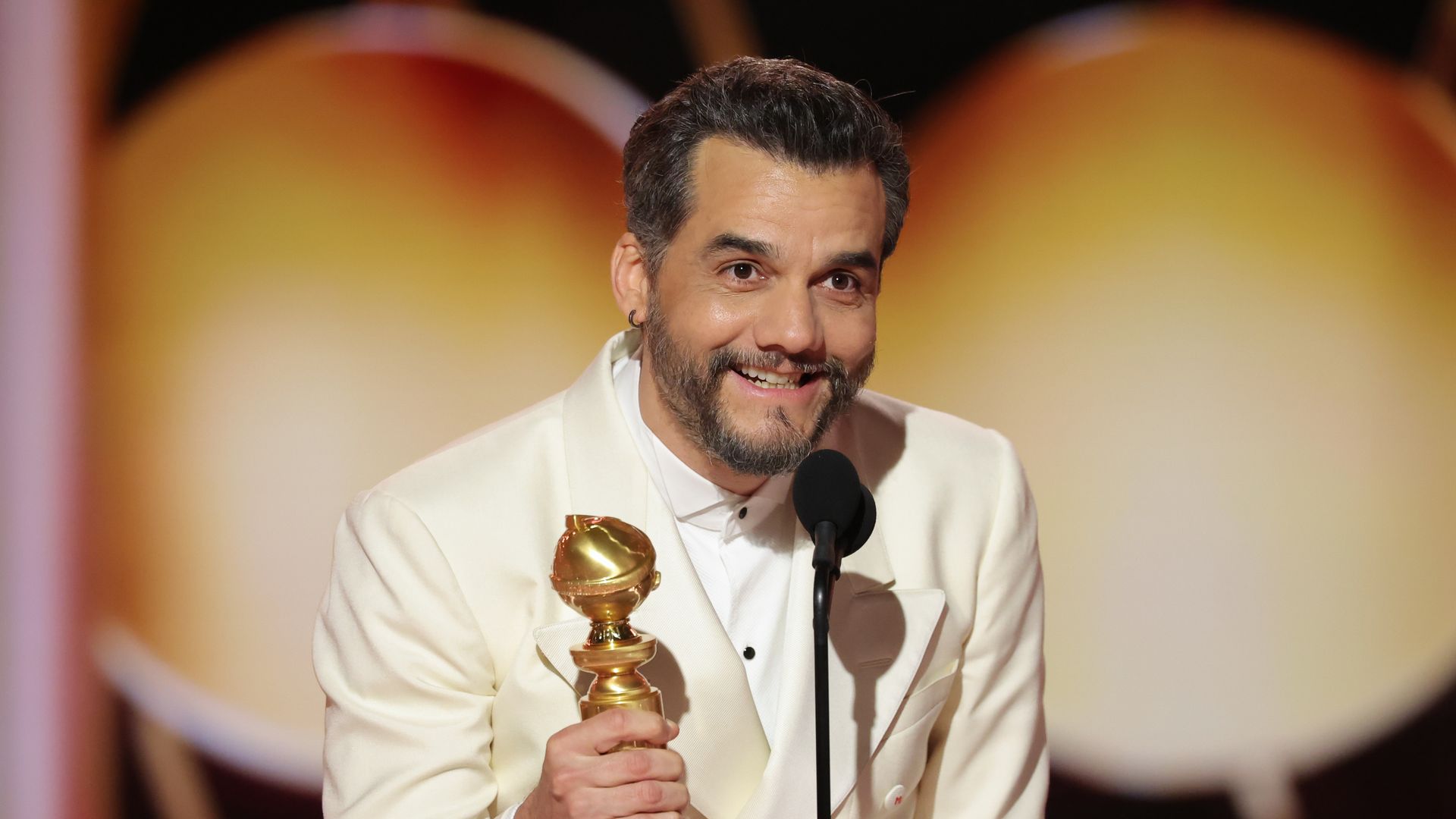 Brazilian actor, Wagner Moura, makes Golden Globes history with a landmark win