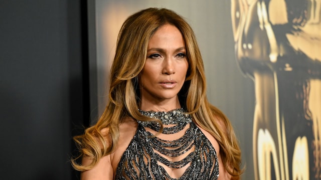 Jennifer Lopez helped rescue her dresser after accident