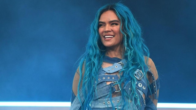 Karol G brings joy and music to cancer patients at children's hospital