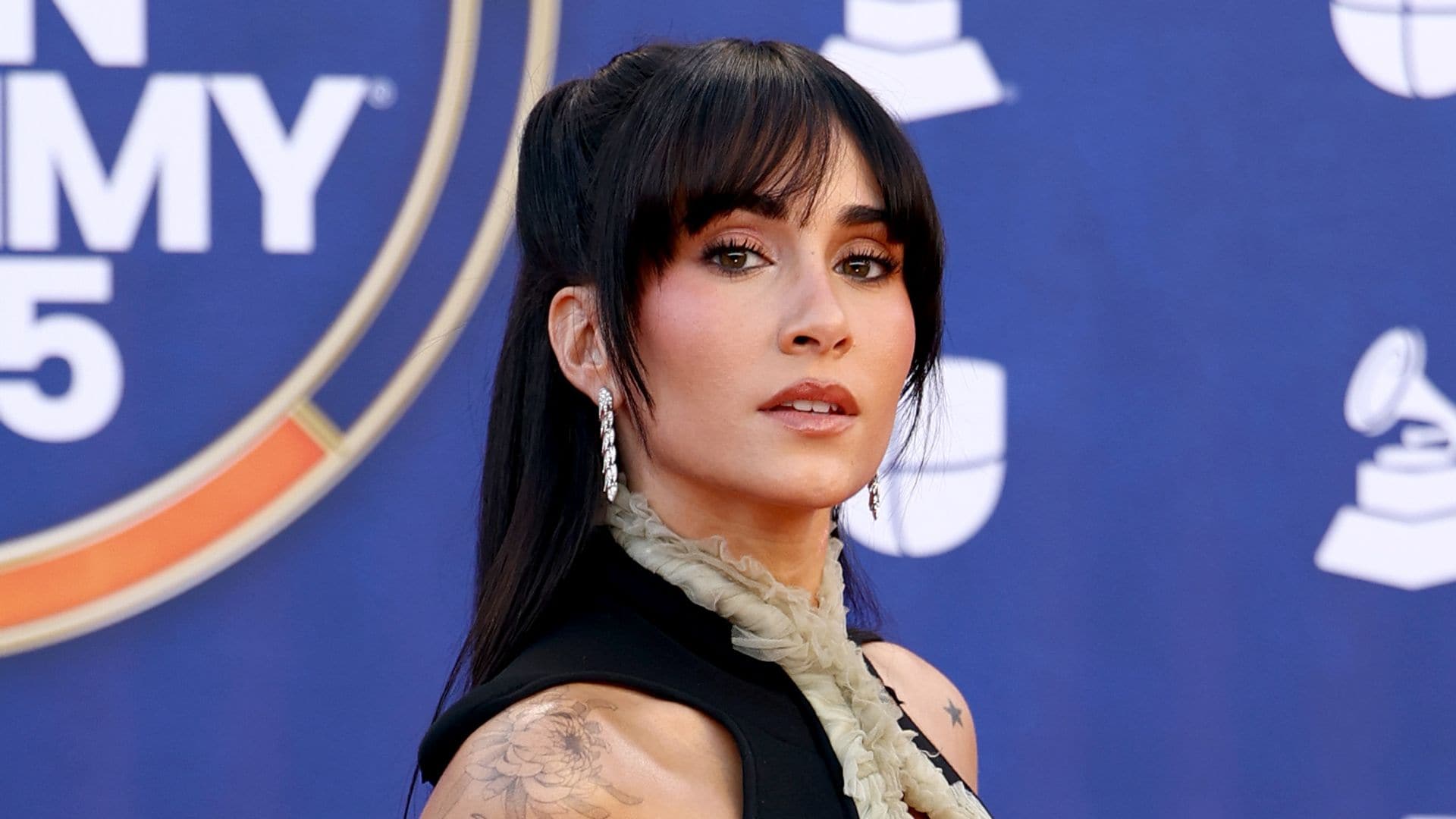 LAS VEGAS, NEVADA - NOVEMBER 13: EDITORIAL USE ONLY. Aitana Ocaña Morales attends The 26th Annual Latin GRAMMY Awards at MGM Grand Garden Arena on November 13, 2025 in Las Vegas, Nevada. (Photo by Arturo Holmes/Getty Images)