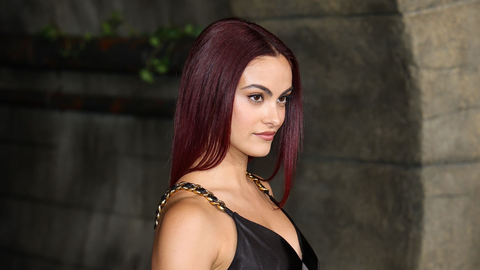 Camila Mendes gets rid of her cherry cola hair: Here’s how she looks now