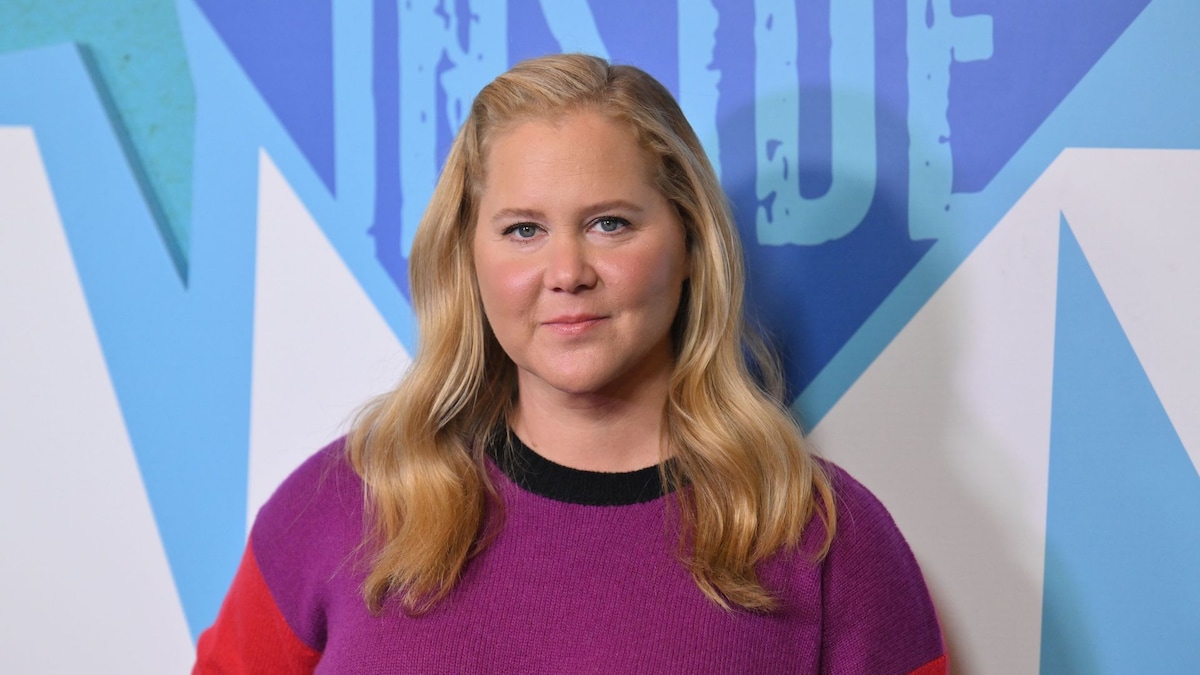 https://www.hola.com/us/horizon/landscape/50b93cd10cd3-us-actress-and-comedian-amy-schumer-arrives-for-the-season-five-new-york-premier.jpg?im=Resize=(1200)