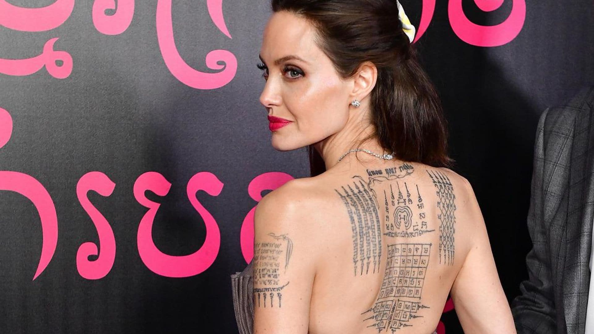 Find out the meaning of Angelina Jolie’s tattoos