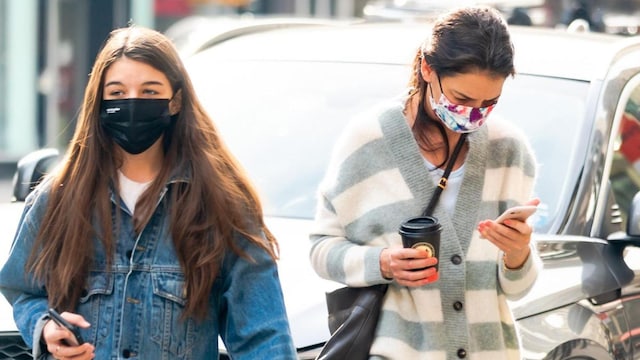 Katie Holmes and Suri Cruise in NYC
