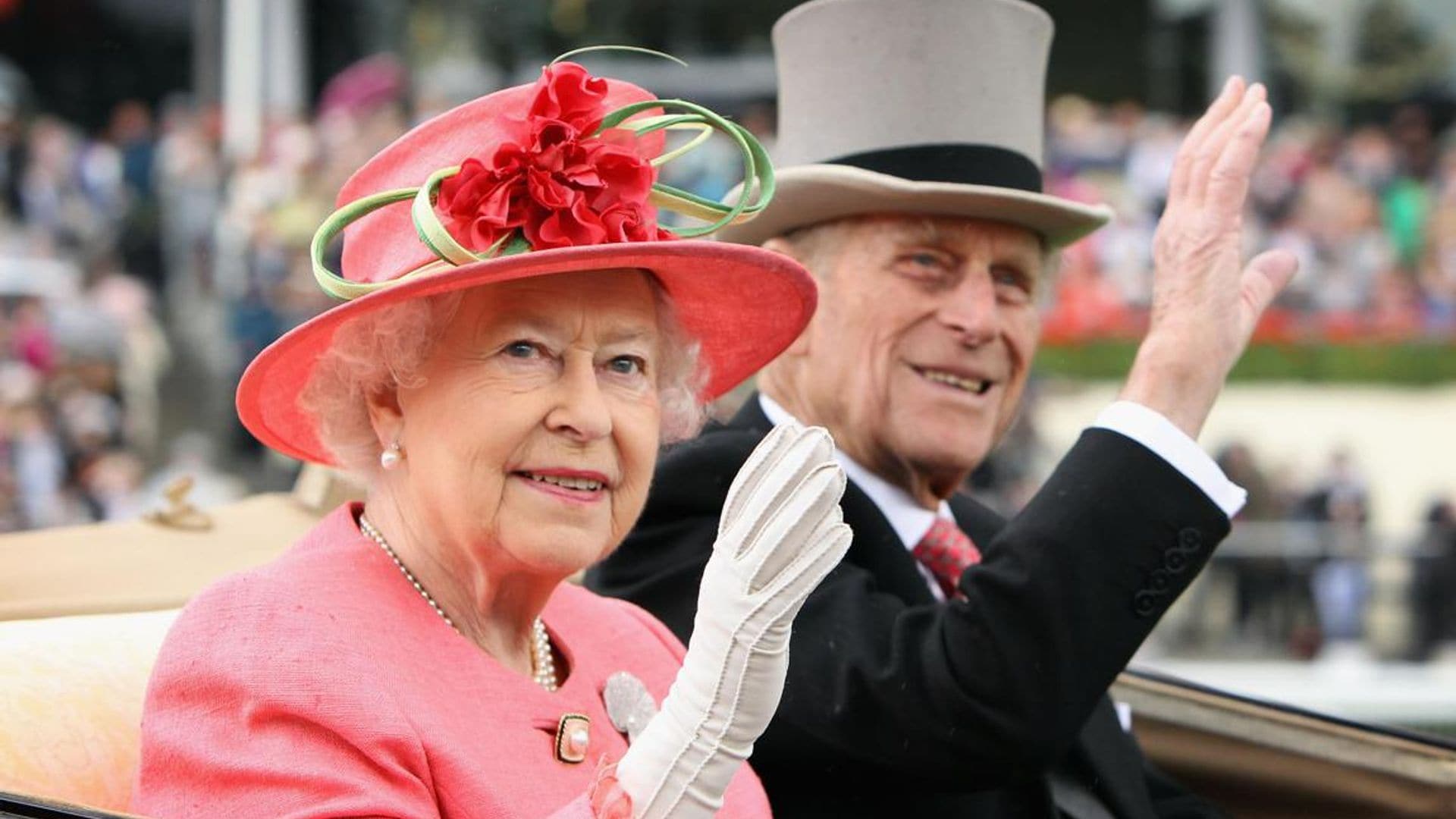Prince Philip helicoptered to Windsor as Queen leaves London early because of coronavirus