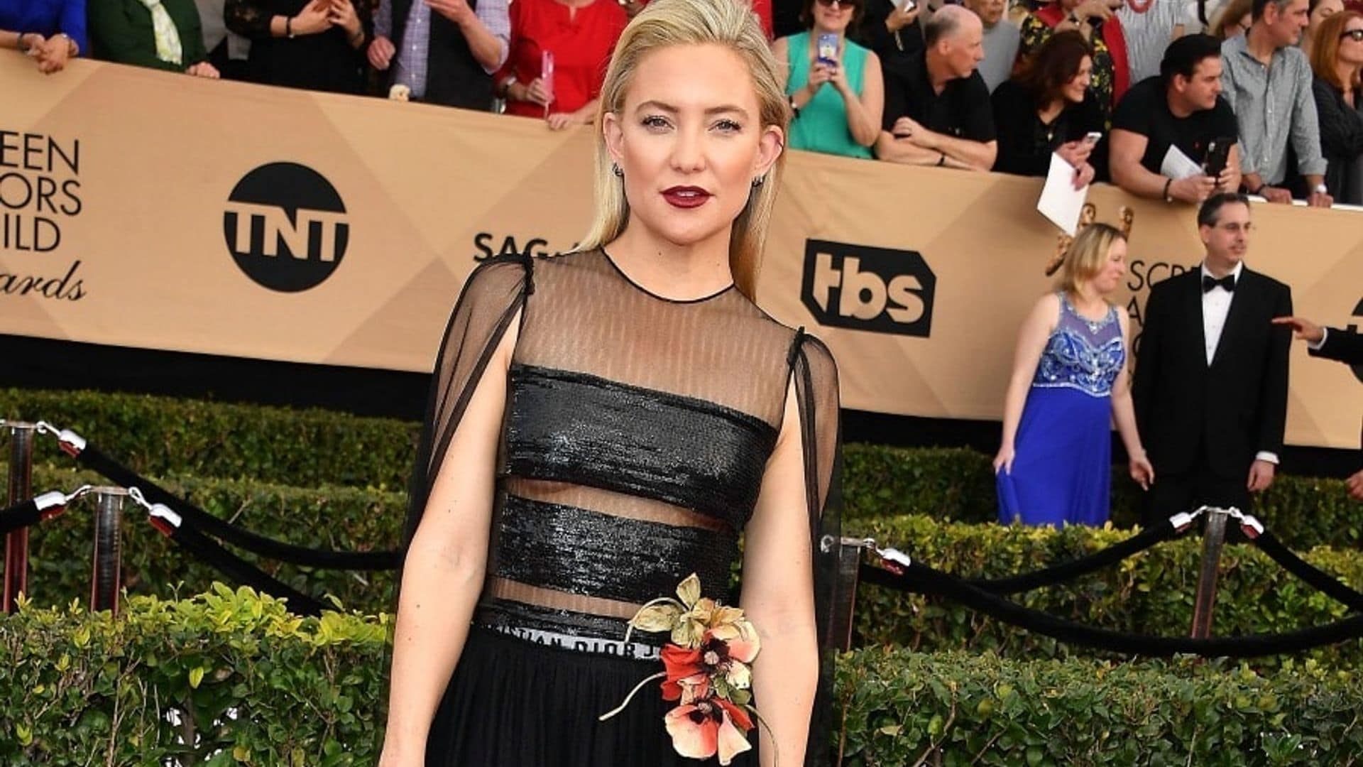 Kate Hudson's 'impactful' SAG Awards makeup: Get the look