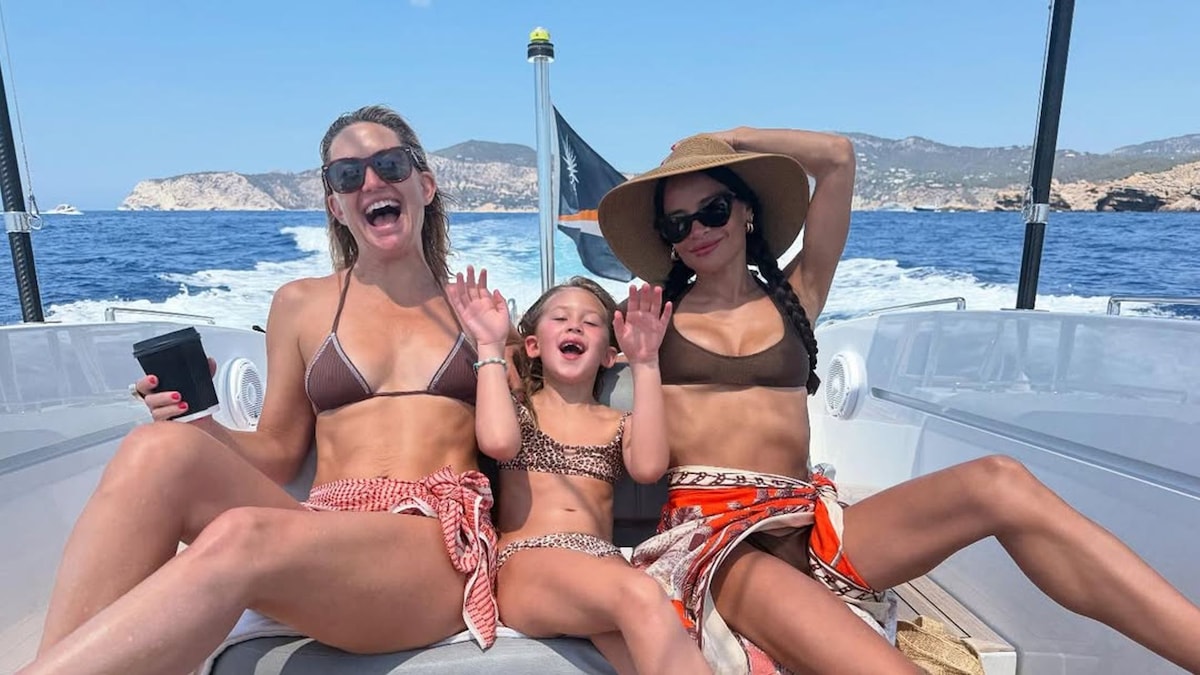 https://www.hola.com/us/horizon/landscape/5581316d7a36-girl-trip.jpg?im=Resize=(1200)