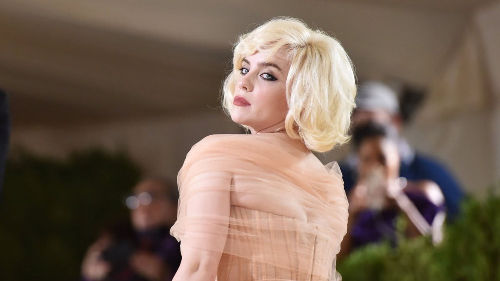 Thanks to Billie Eilish, Oscar de la Renta is going completely fur-free