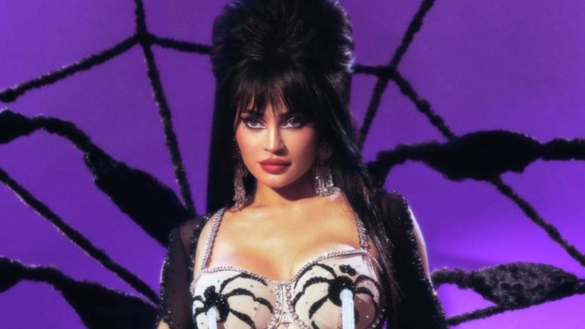 The original Elvira reacts to Kylie Jenner’s Halloween costume: ‘She could never’