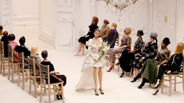 Moschino SS 2021 collection