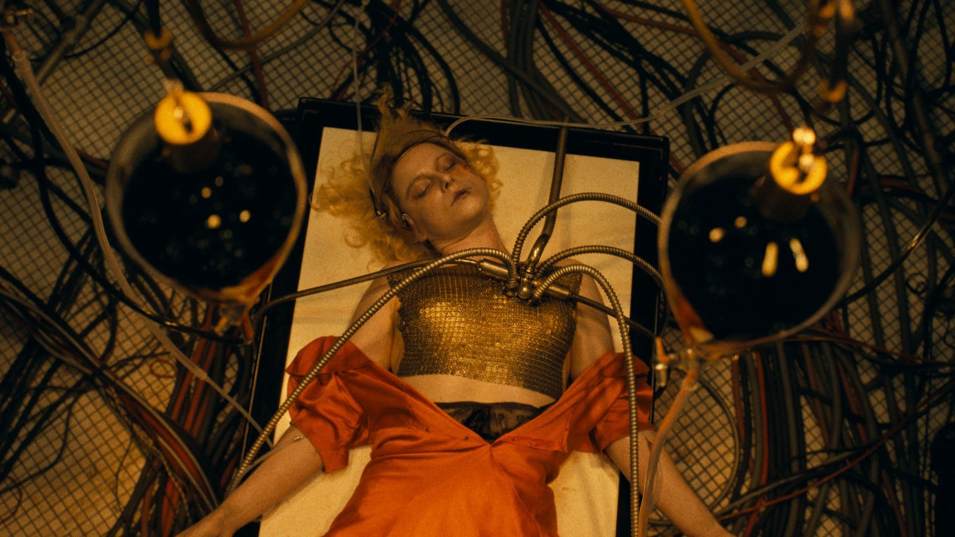 Jessie Buckley stars in 'The Bride!'