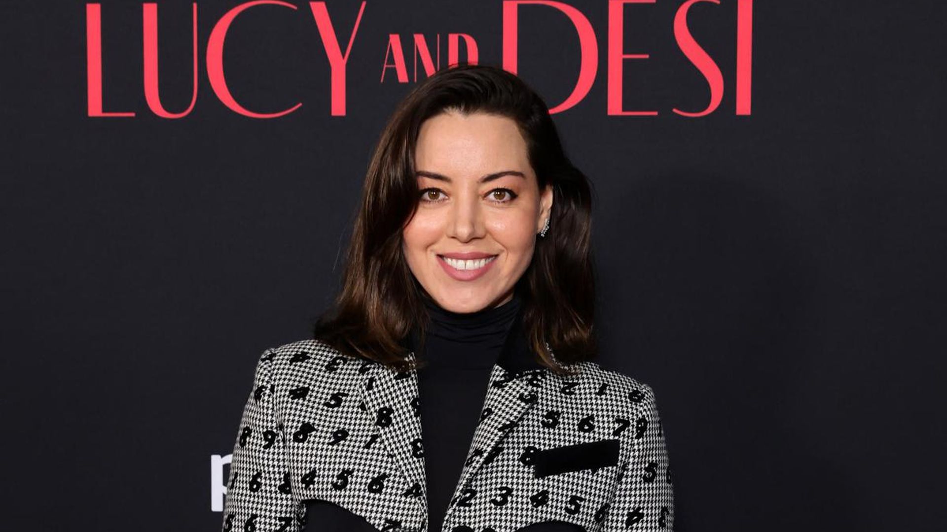 Watch Aubrey Plaza be weird in Italy in ‘Spin Me Round’ trailer