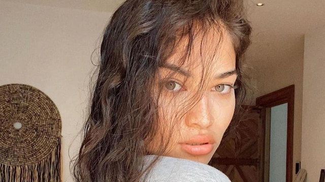 Shanina Shaik at home