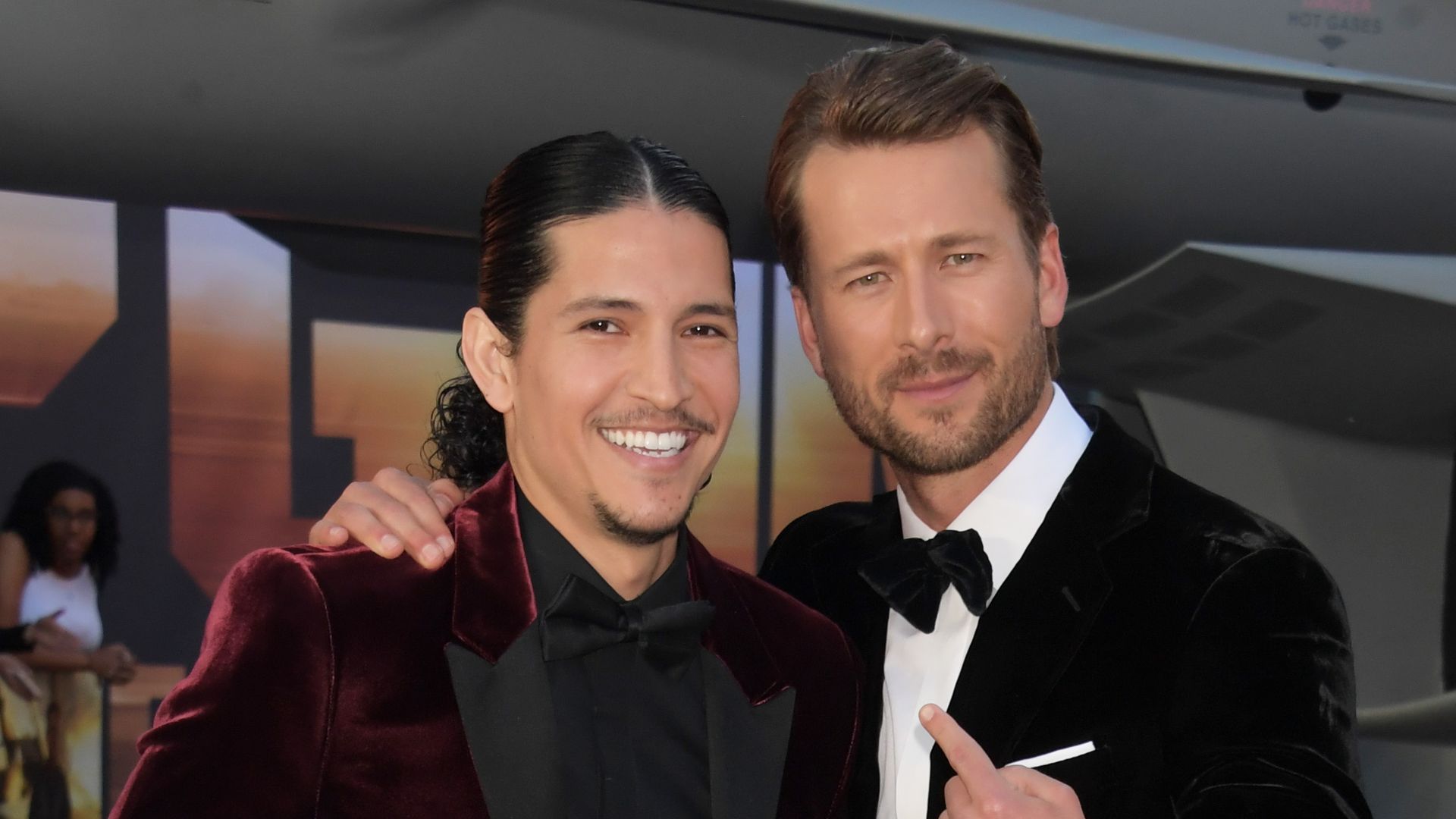 Danny Ramirez (L) and Glen Powell attend the Royal Film Performance screening of "Top Gun: Maverick" in Leicester Square on May 19, 2022 in London, England. (Photo by David M. Benett/Dave Benett/WireImage)