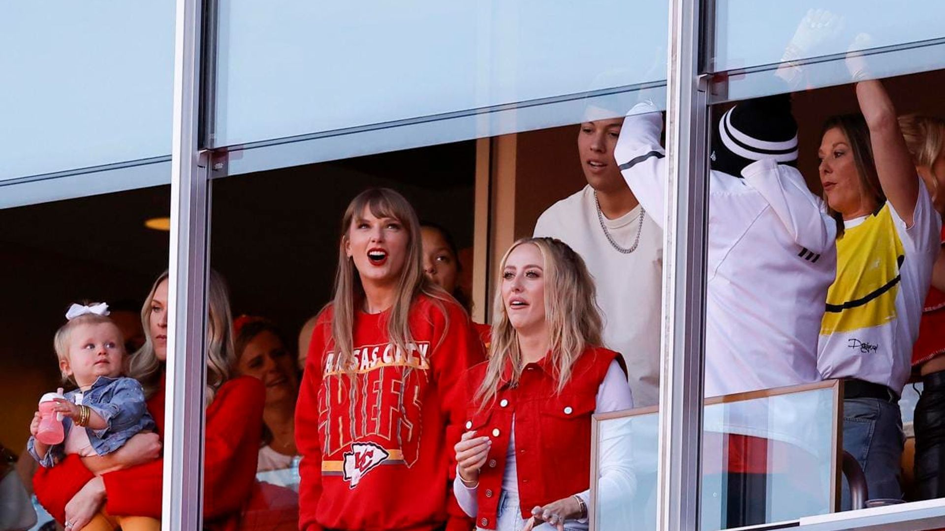 Super Bowl LVIII’s luxury suites: Cost and benefits of the VIP treatment