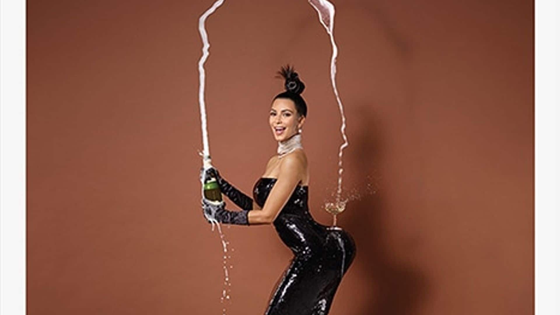 Kim Kardashian tries to 'break the Internet' by baring her behind