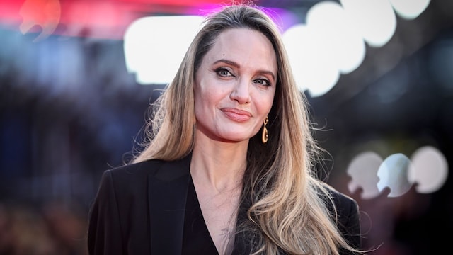  Angelina Jolie attends the "Maria" Headline Gala during the 68th BFI London Film Festival at The Royal Festival Hall on October 18, 2024 in London, England. (Photo by Gareth Cattermole/Getty Images for BFI)