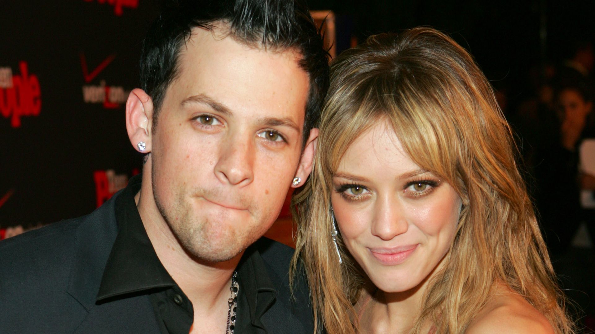 Hilary Duff Surprises fans by bringing out ex Joel Madden as special guest