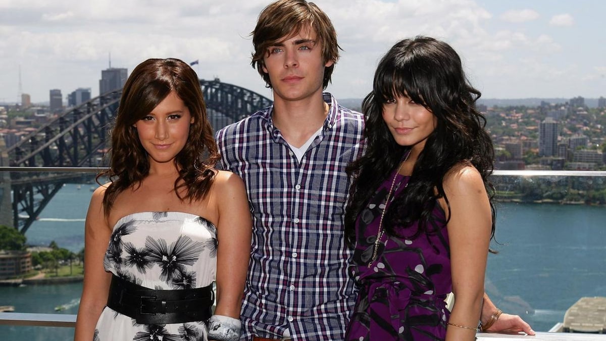 Zac Efron calls Vanessa Hudgens and Ashley Tisdale &lsquo;the best moms ever