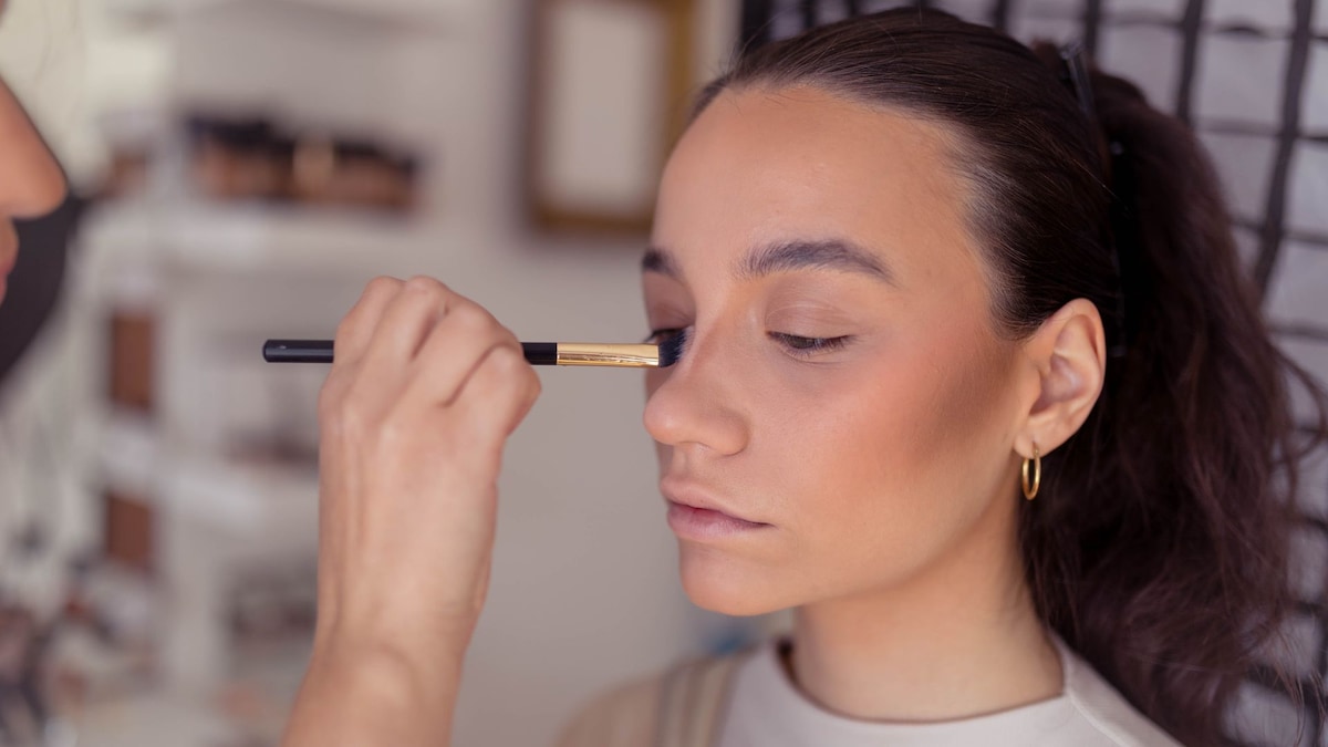 The nose contouring trend is breaking all the rules