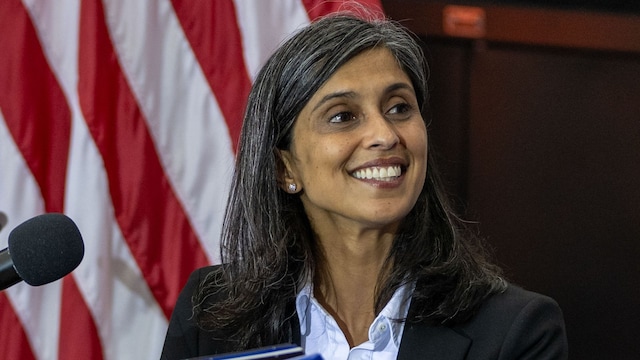 Second Lady Usha Vance hosts an event for her Summer Reading Challenge with NASA Astronaut Suni Williams at the NASA Headquarters in Houston, Texas on Monday, August 4th, 2025.  (Official White House Photo by Harrison Koeppel)