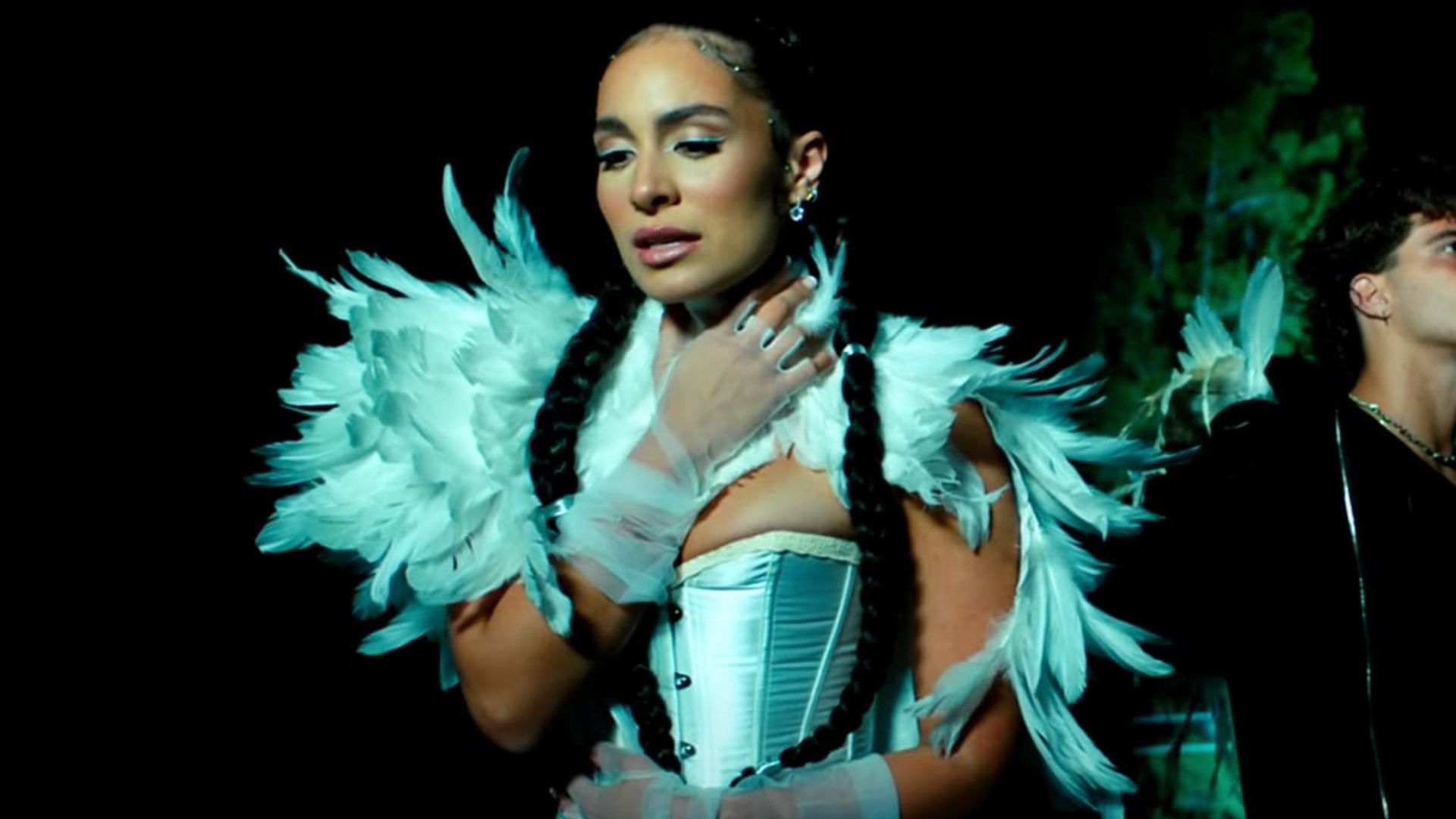 Chayanne’s daughter, Isadora Figueroa, makes singing debut with new music video