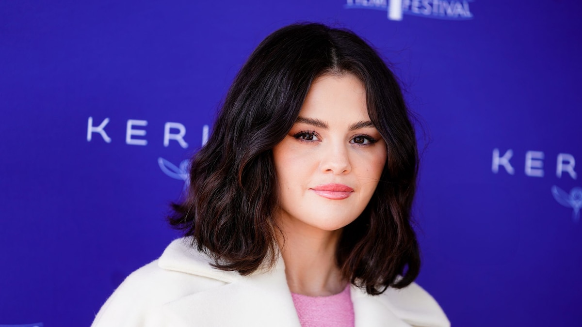 https://www.hola.com/us/horizon/landscape/5e901907ce1b-palm-springs-california-selena-gomez-attends-36th-annual-palm-springs-internatio.jpg?im=Resize=(1200)