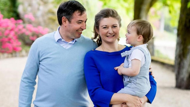 Royal couple welcomes second child