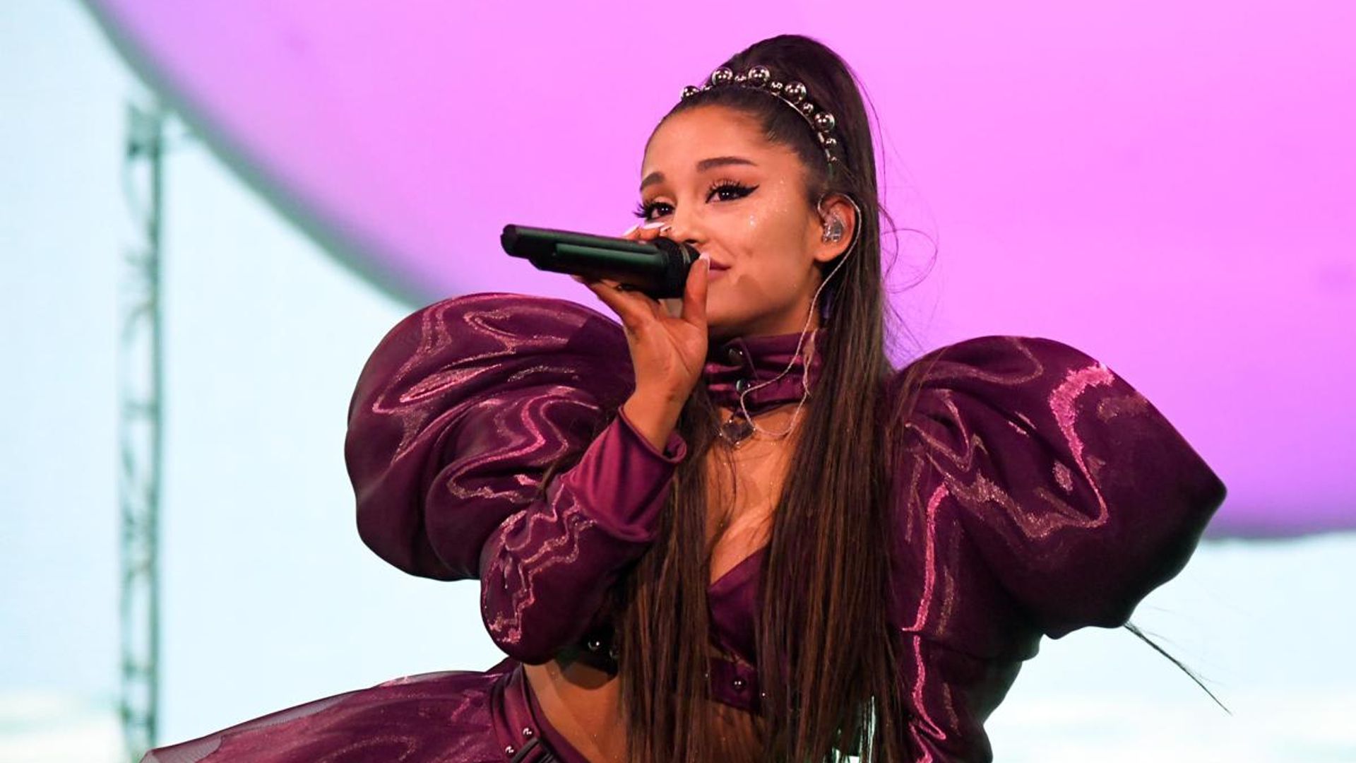 Ariana Grande’s alleged surprise return to the recording studio amid ‘Wicked’ commitments