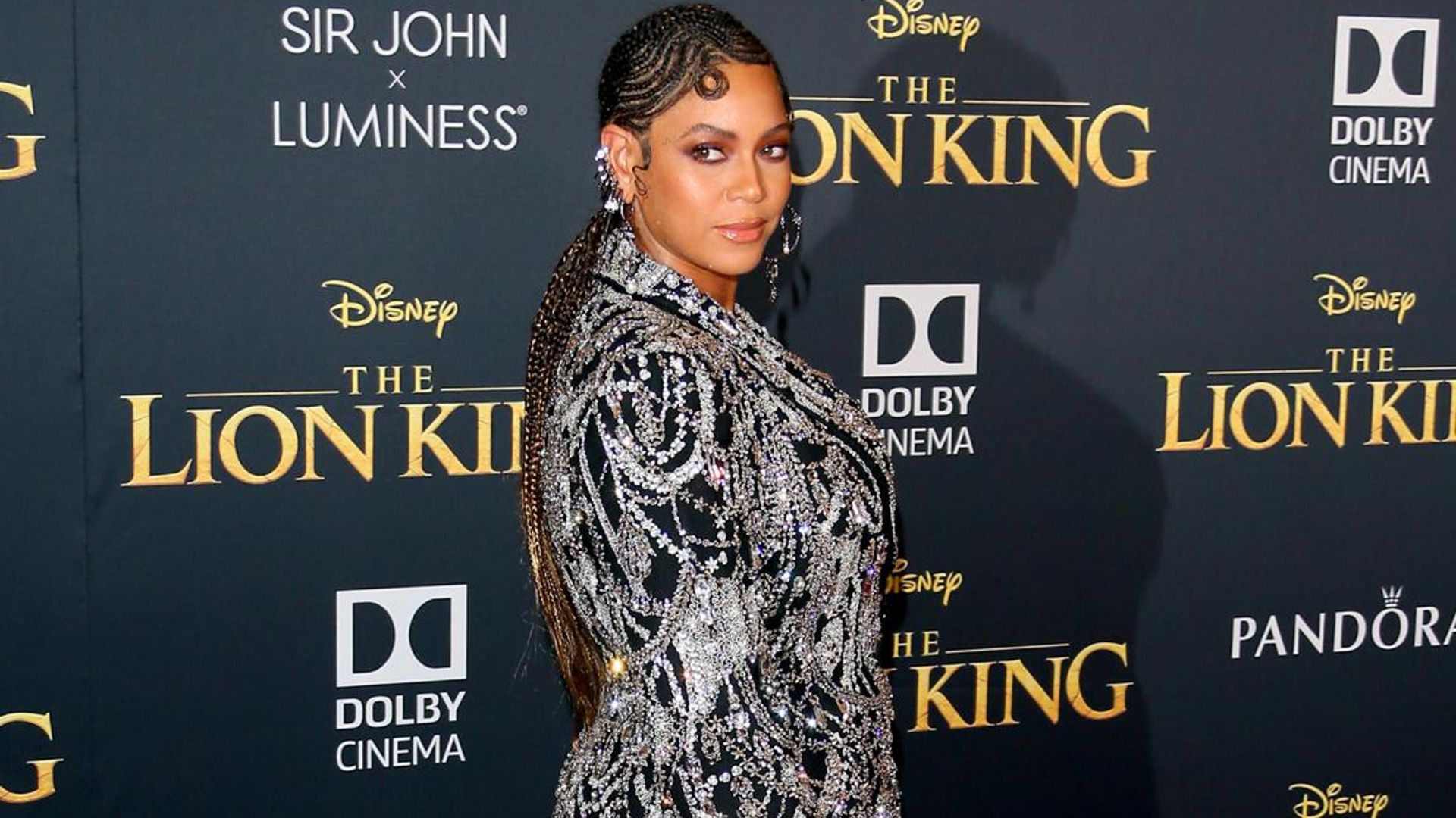 Beyonce surprises fan with flowers and calls her a ‘survivor’