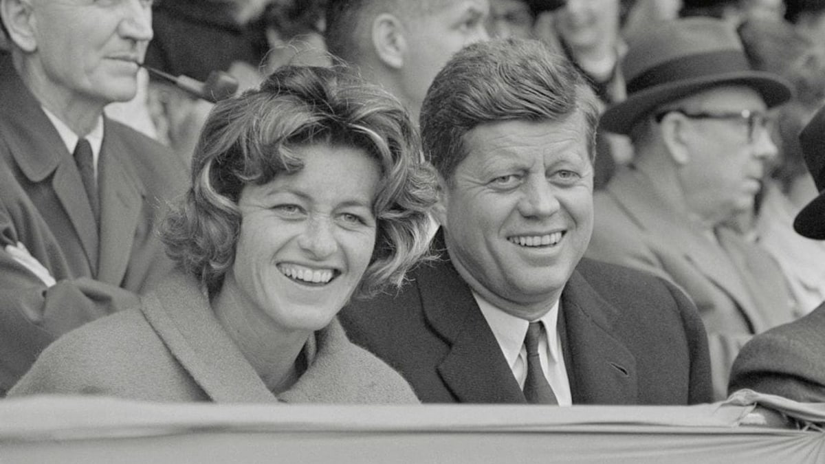 JFK's last surviving sibling Jean Kennedy Smith dies at 92
