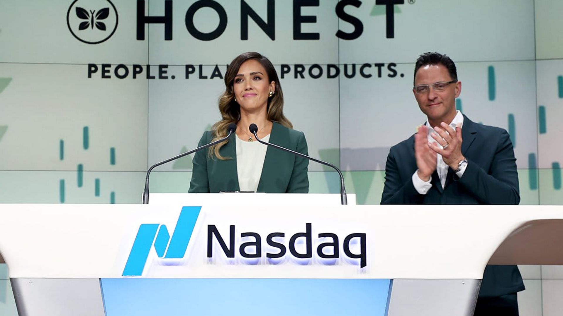 Jessica Alba celebrates Honest Company Nasdaq debut